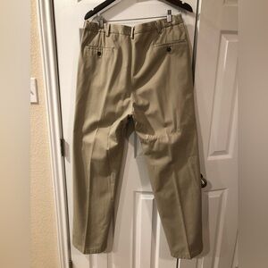 Men’s Haggar Khaki Pants Size 36X34